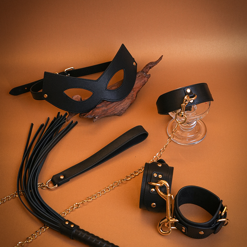 extreme Bondage Restraint Custom bdsm kit