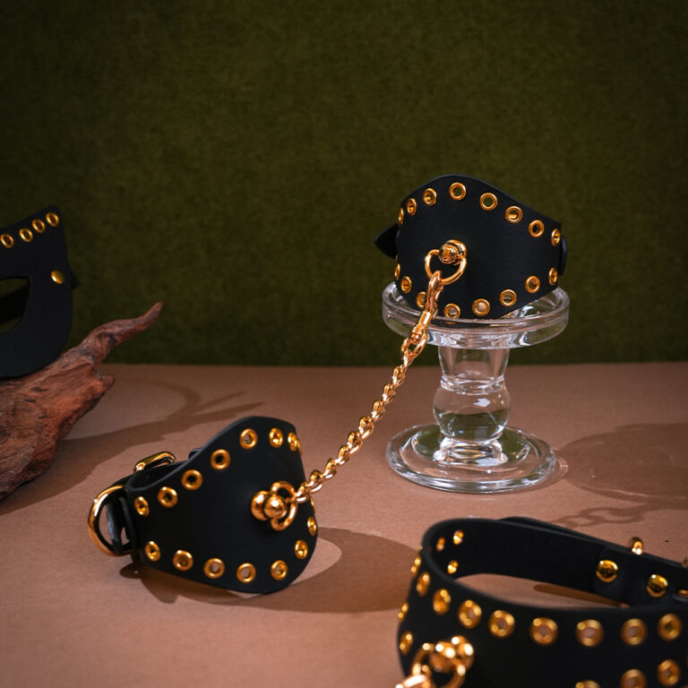 soft-bondage-straps-under-bed-system