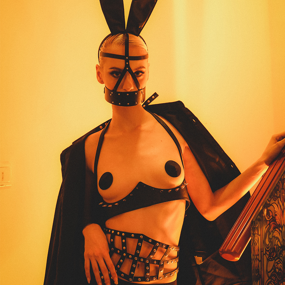 fetish-bdsm-hood