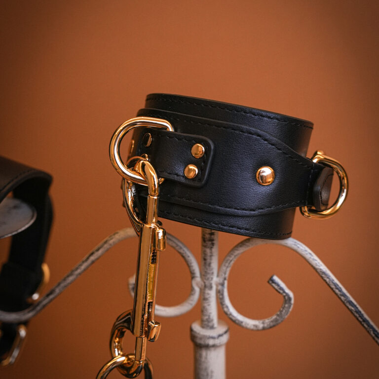 Bondage Restraint Custom bdsm kit