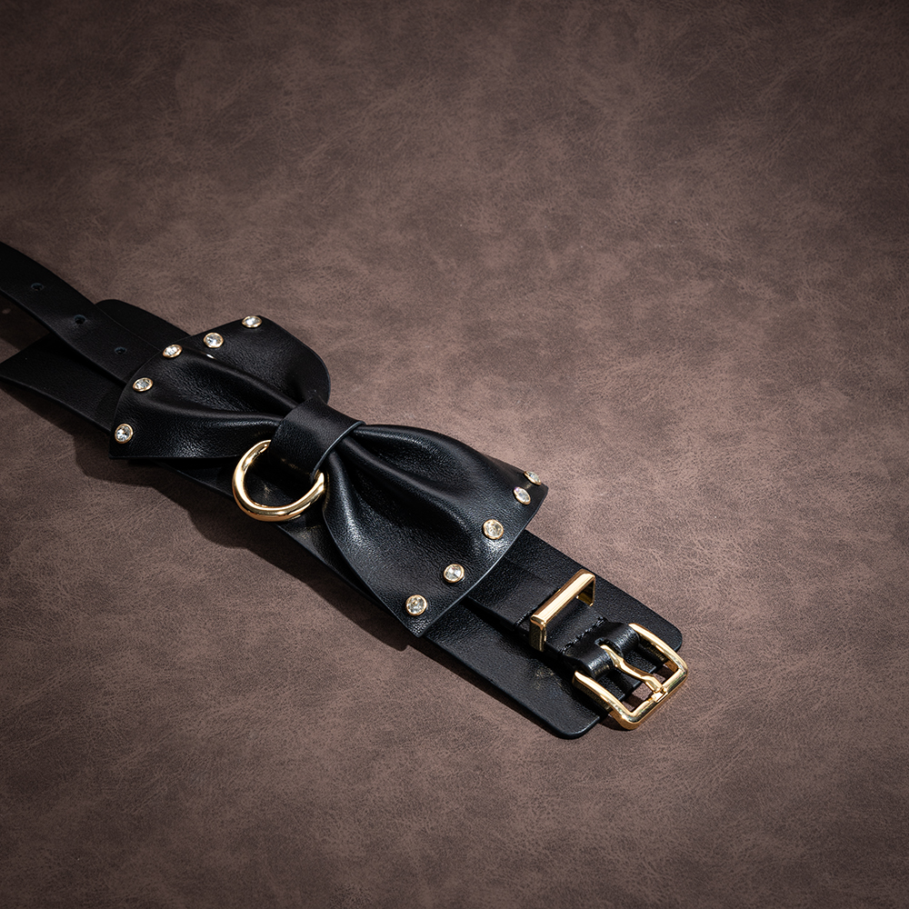 custom-bdsm-handcuffs-leather