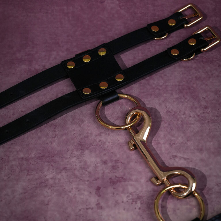 sex bdsm cuffs