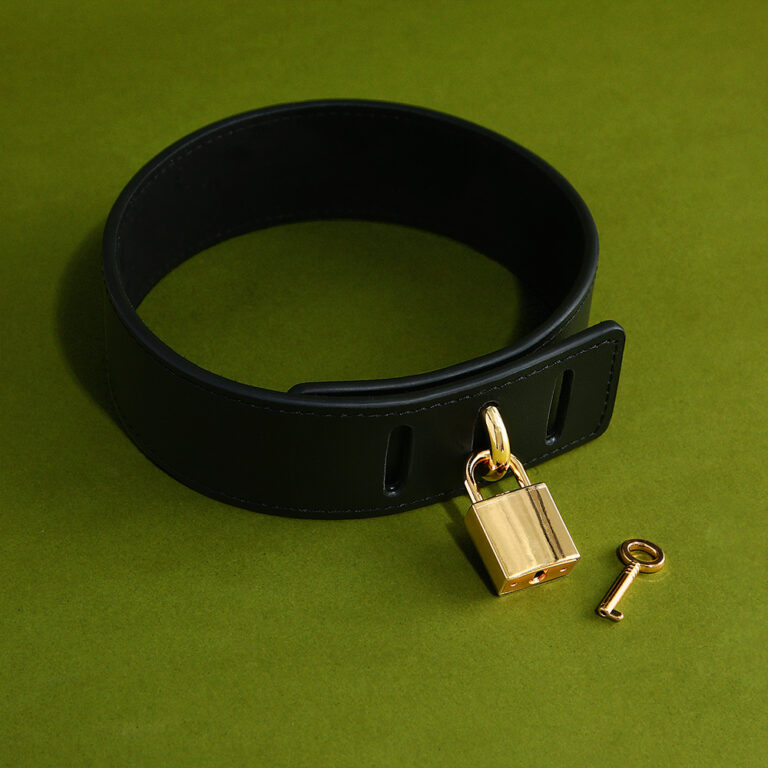 Key-Locked Choker