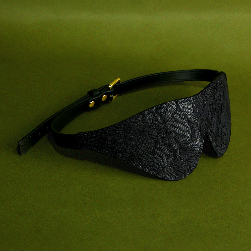 Belle Époque Leather Blindfold