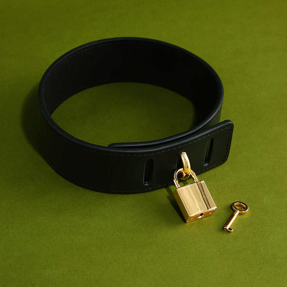 Key-Locked Choker