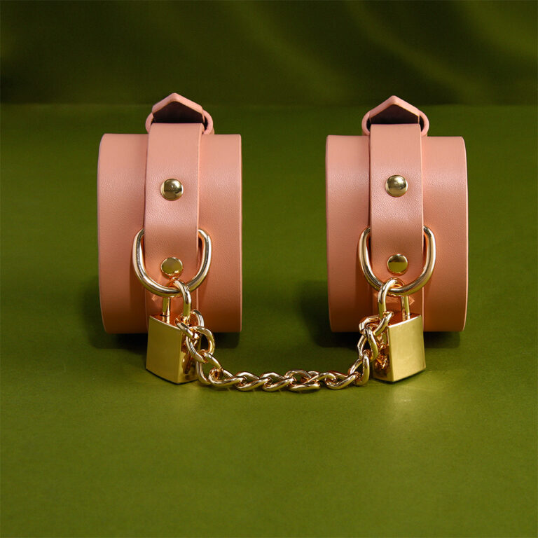 PINK HANDCUFF FOR GIRLS1