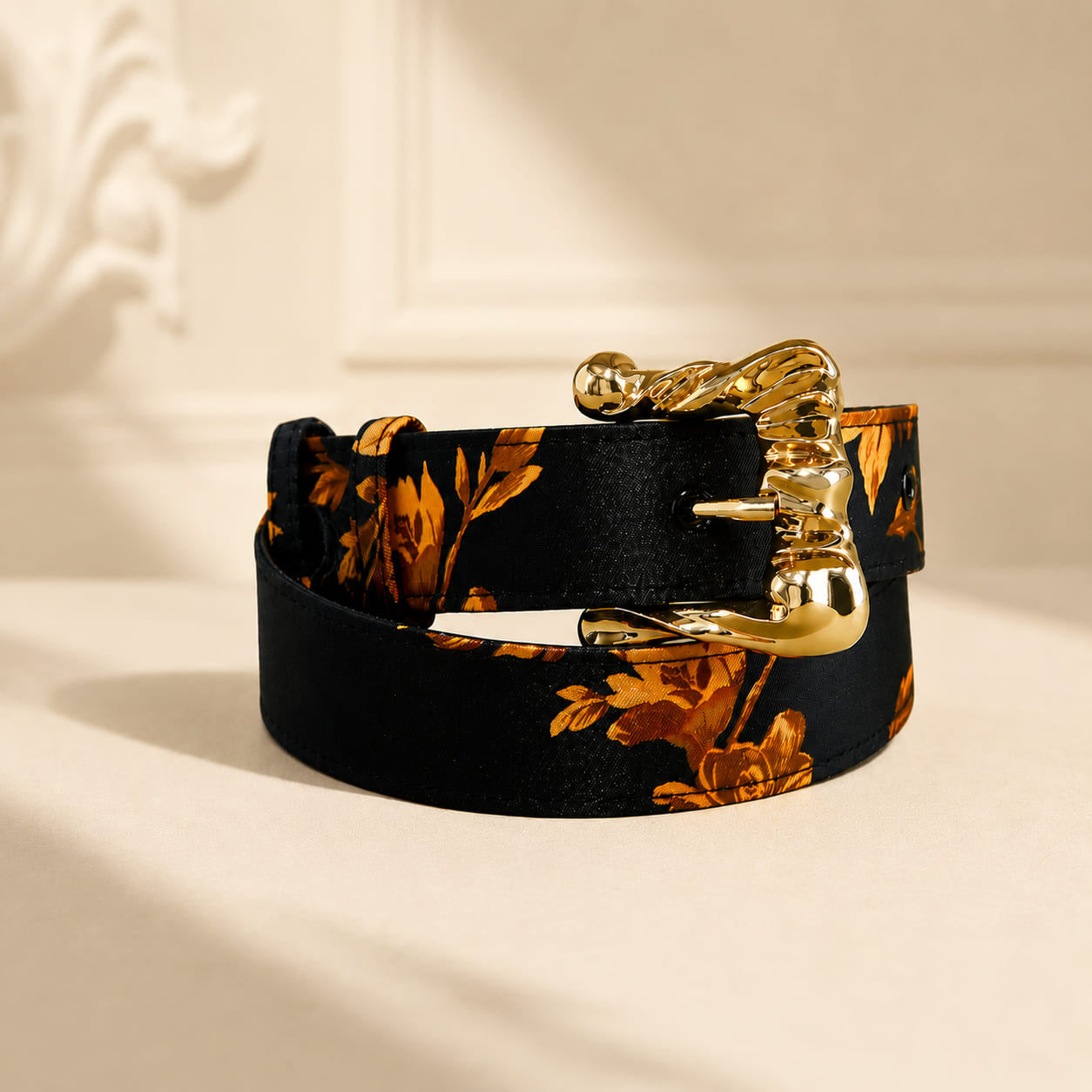 BAROQUE BROCADE STATEMENT BELT