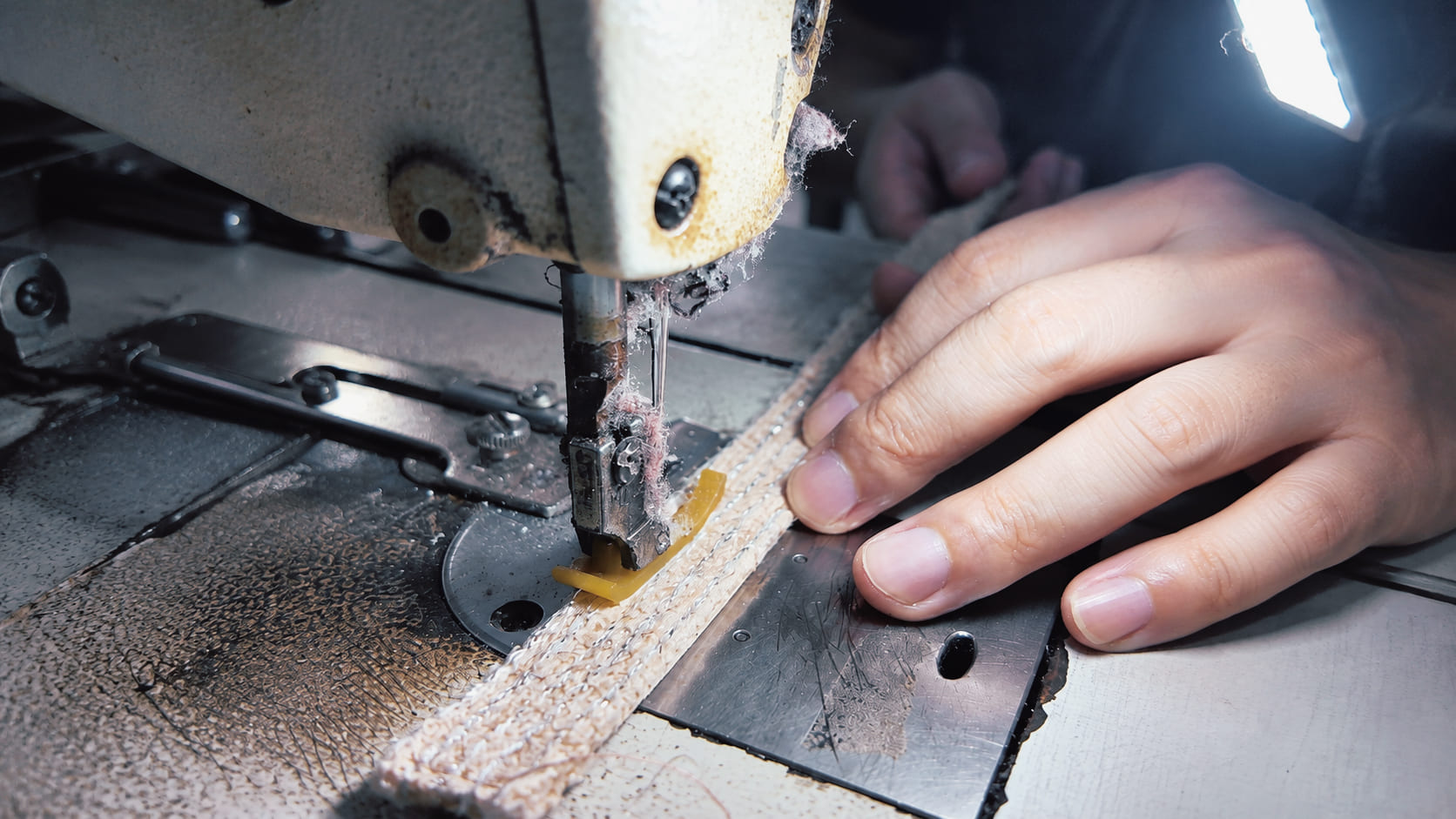 ZAOYI-LEATHER-GEAR-FACTORY7 (1)